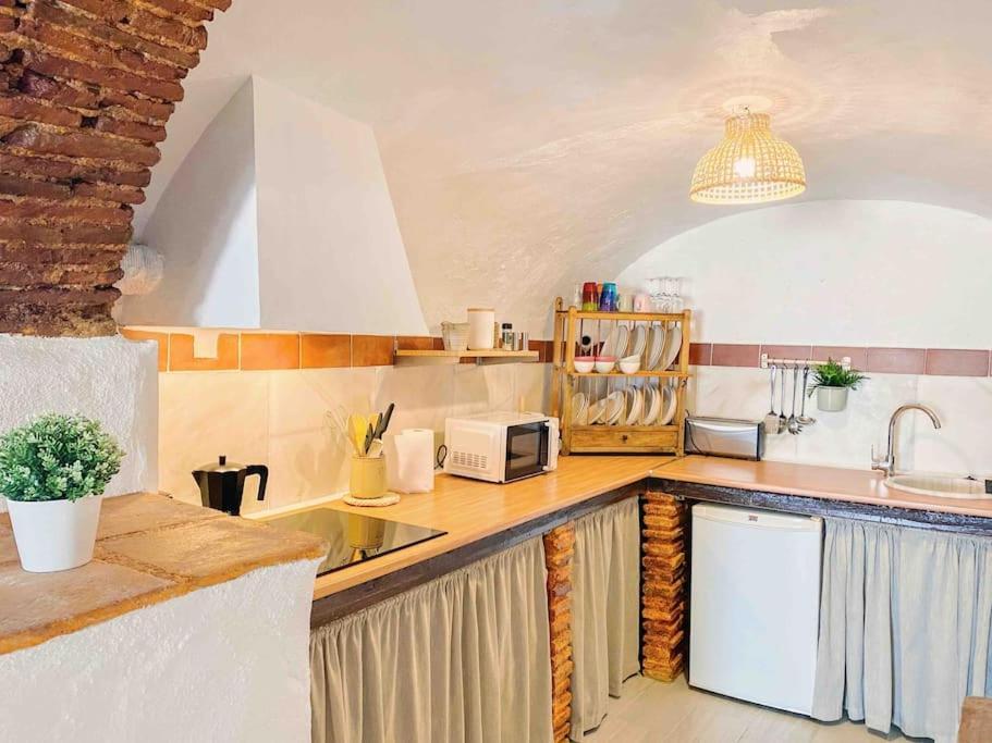 La Palmera. Casa Rural Con Piscina Privada. Benadalid Екстериор снимка
